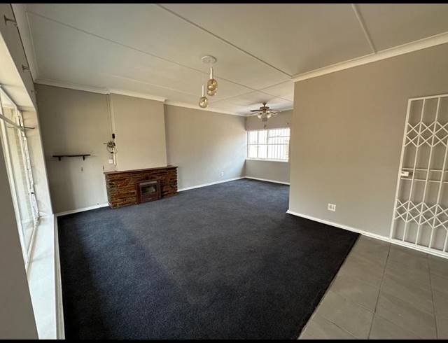 4 BEDROOM HOUSE FOR SALE IN MARLANDS